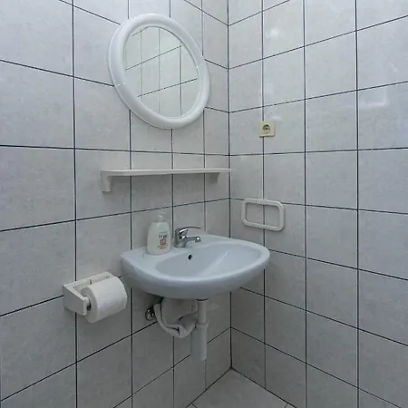 Apartment Studio Gradac 5198e *